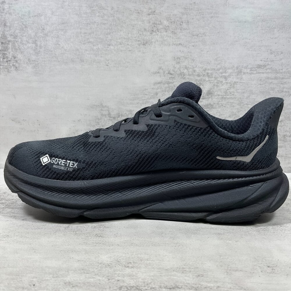 Hoka One One Clifton 9 GTX Gore-tex Running Shoes - Men's Size 8 - Black - Picture 5 of 9